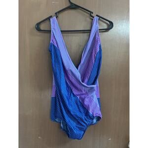 Vintage 80’s Woman’s Maxine Of Hollywood Size 8/10 Full Bathing Suit